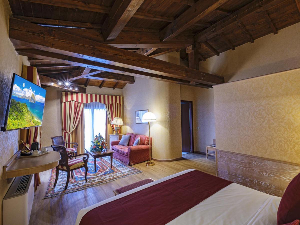 Hotel Orologio Ferrara Eksteriør bilde